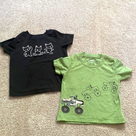 Toddler Boy 18 month t-shirts - Picture 1 of 5